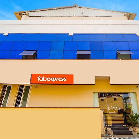 Fabexpress Uv Residency - 700M From Coimbatore International Airport Irugur Zewnętrze zdjęcie