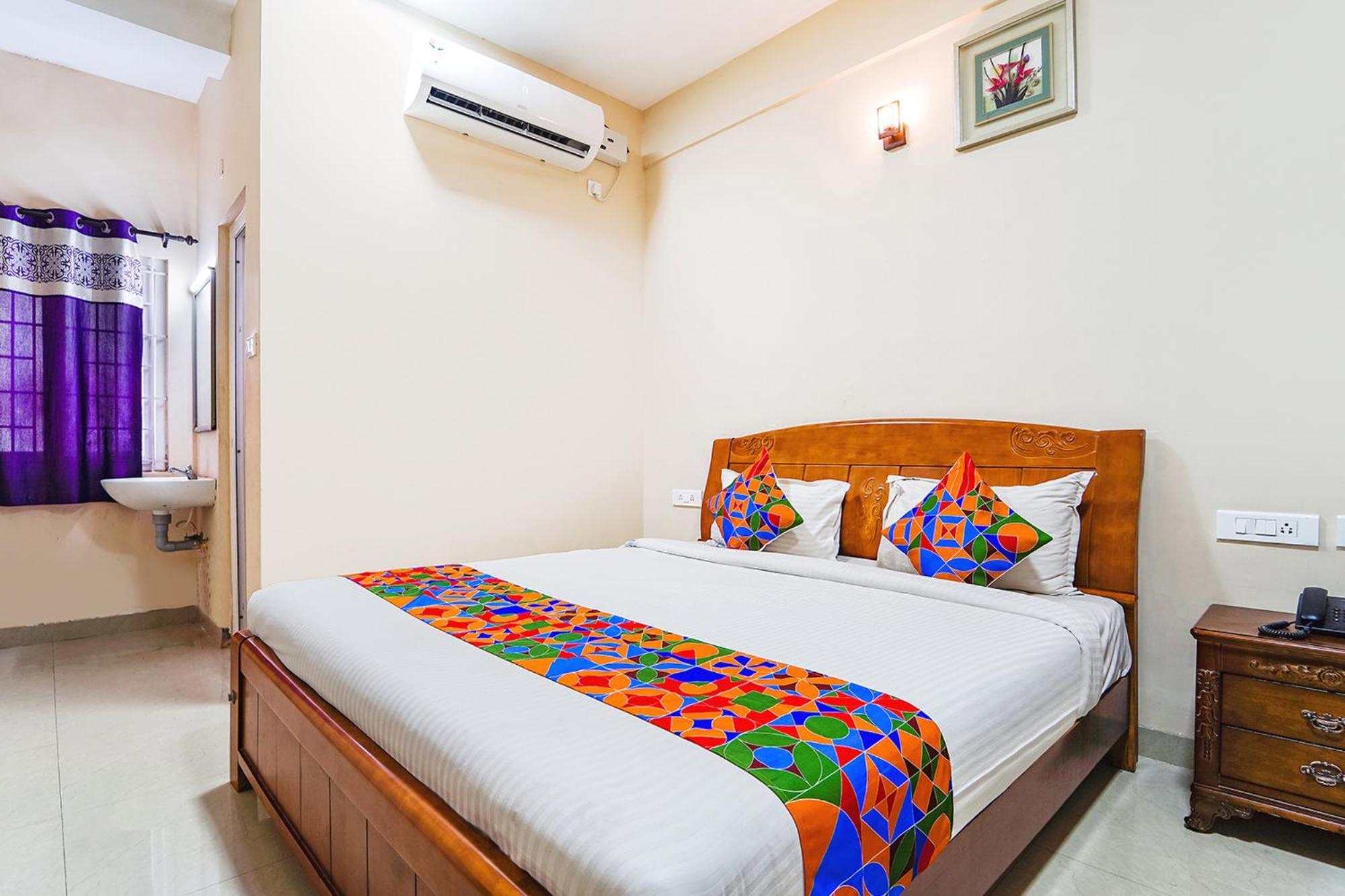 Fabexpress Uv Residency - 700M From Coimbatore International Airport Irugur Zewnętrze zdjęcie